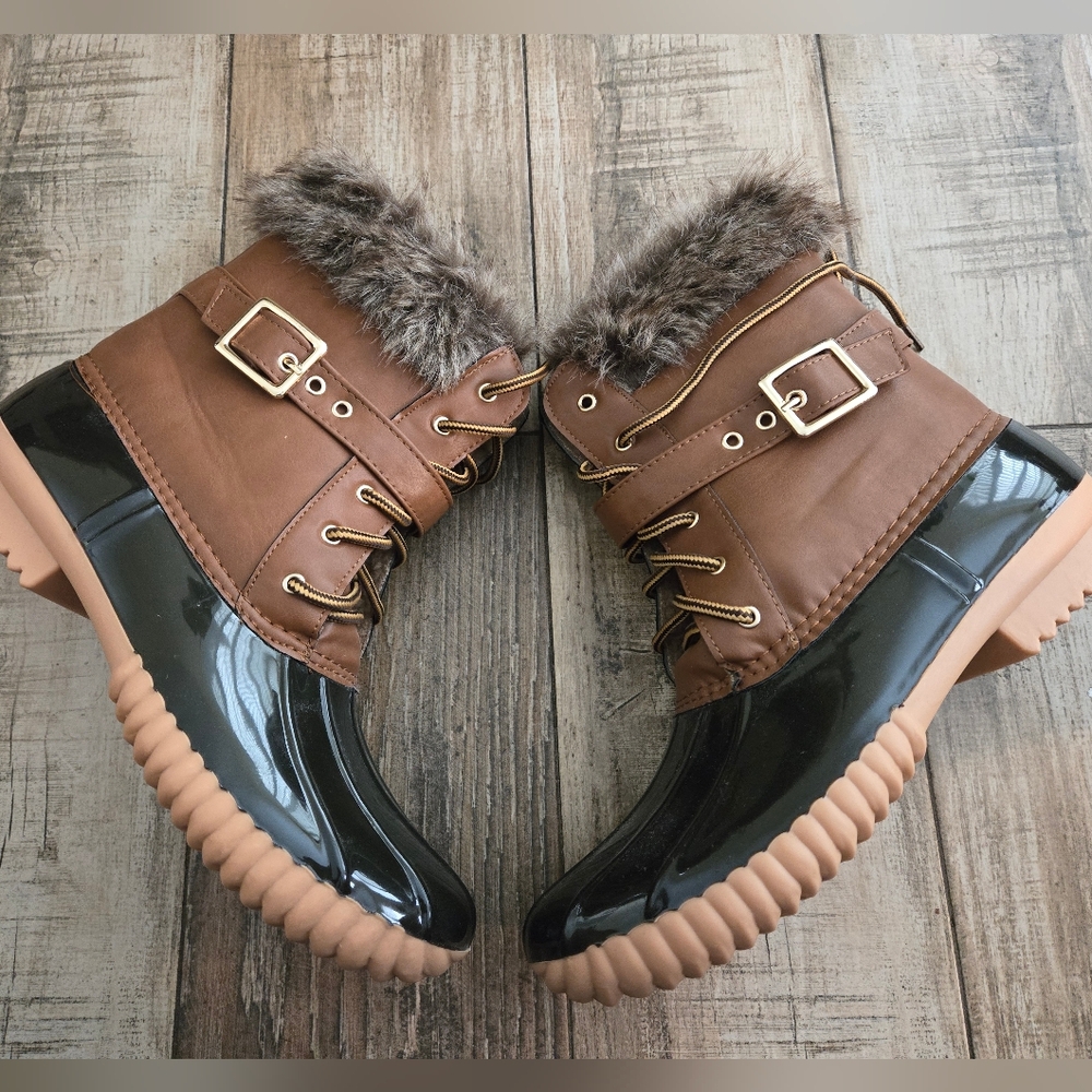 Daily Shoes Womens Boots 11 Faux Fur Euc